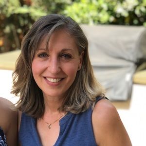 Meet your Posher, Paola